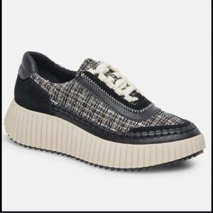 Dolce Vita Dolen Leather  & Crocheted Platform Sneakers Tennis Shoes Sz 6.5